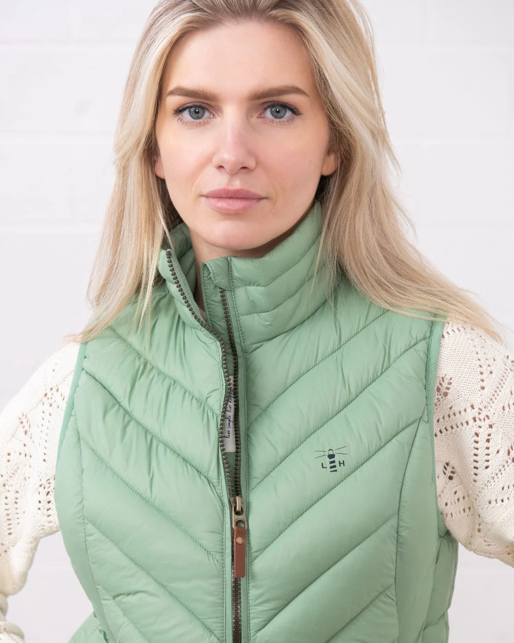 Lighthouse Laurel Ladies Gilet - Image 38