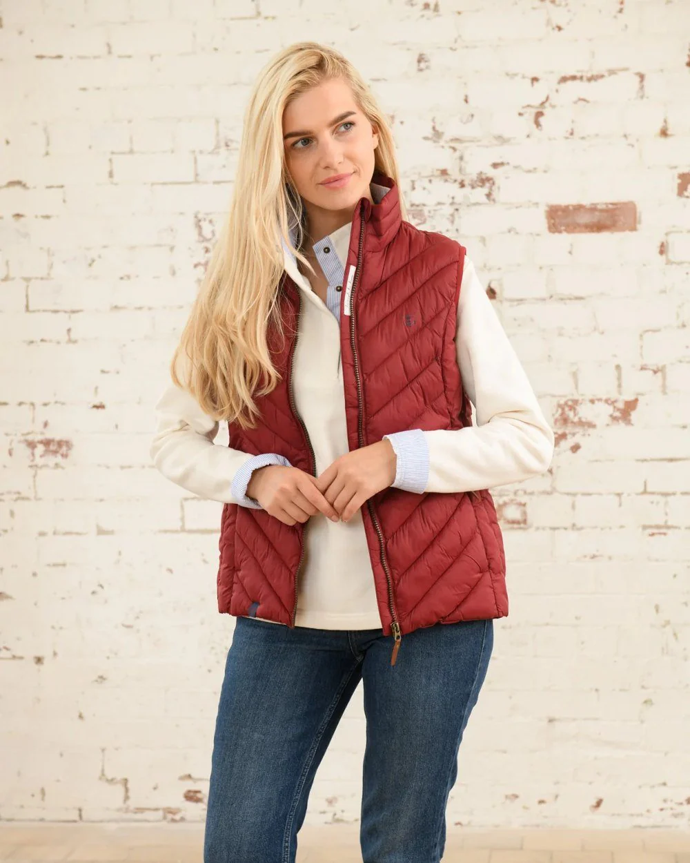 Lighthouse Laurel Ladies Gilet - Image 5