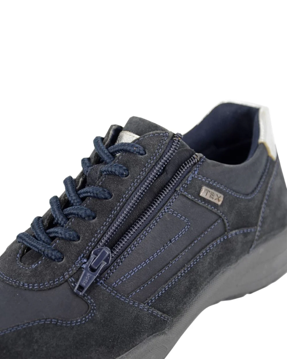 Mod Comfys Womens Waterproof 6 Eye Zip Trail Shoes - Image 4
