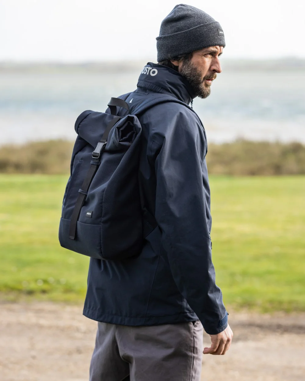Musto Canvas Roll Top Bag - Image 4