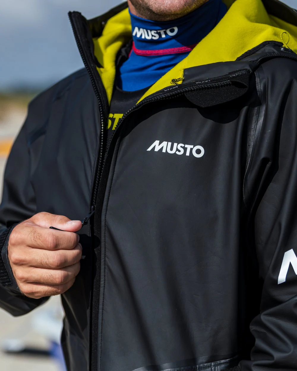Musto Championship Aqua Hoodie Jacket - Image 5