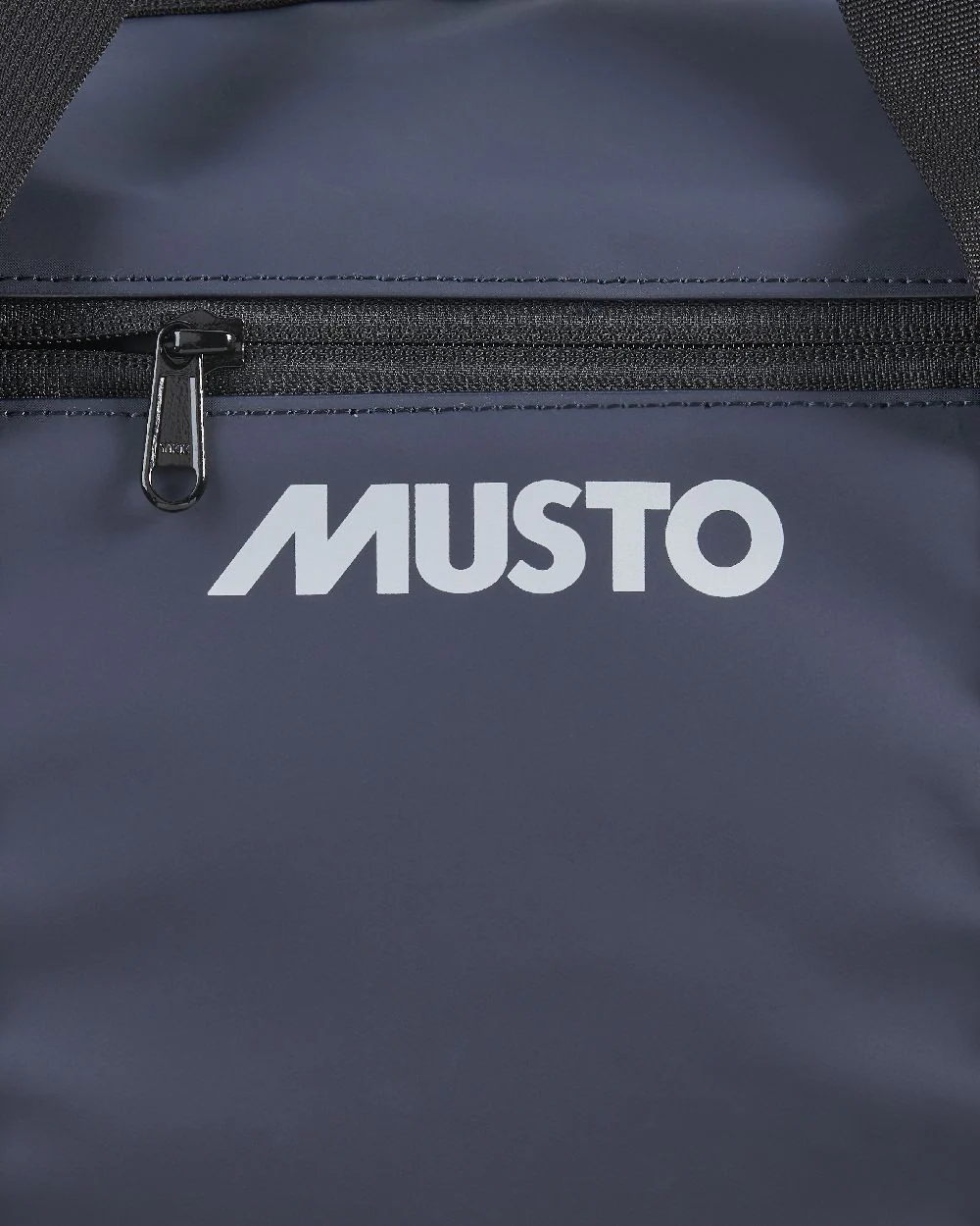 Musto Genoa Small Carryall - Image 18