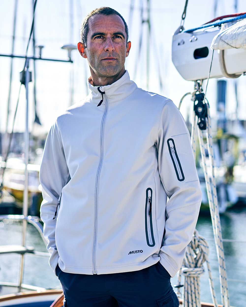Musto Mens Essential Softshell Jacket - Image 3