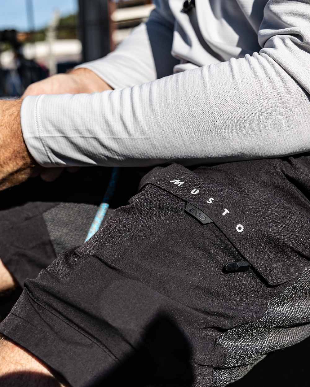 Musto Mens Evo Performance Stretch Shorts - Image 3