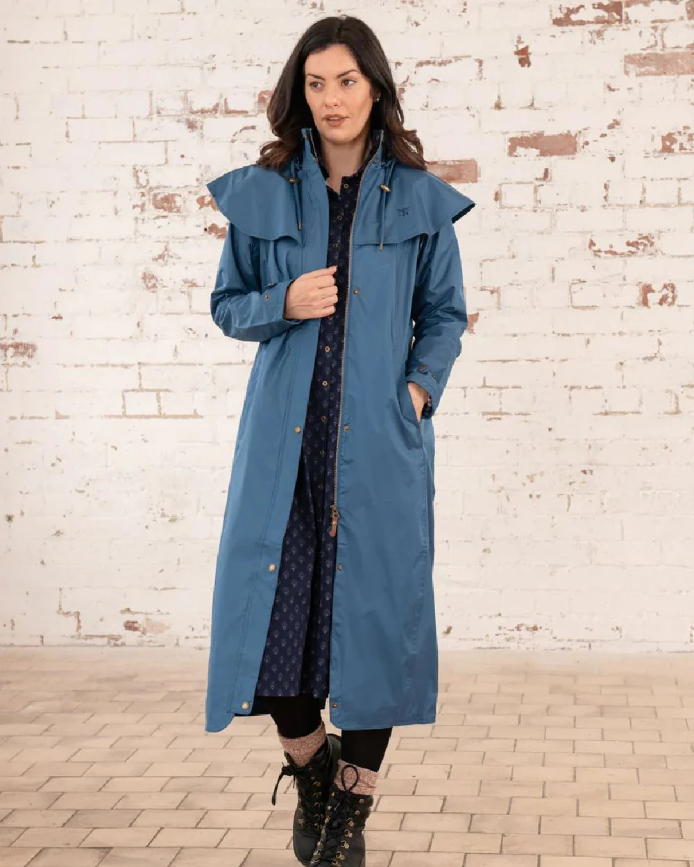 Lighthouse Outback Full Length Ladies Waterproof Raincoat - Image 32