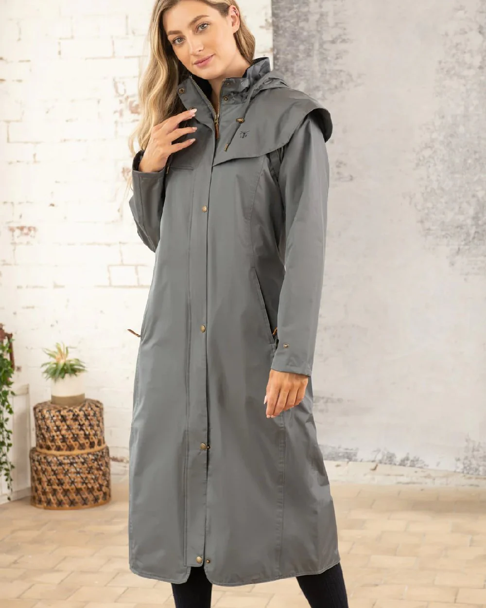 Lighthouse Outback Full Length Ladies Waterproof Raincoat - Image 49