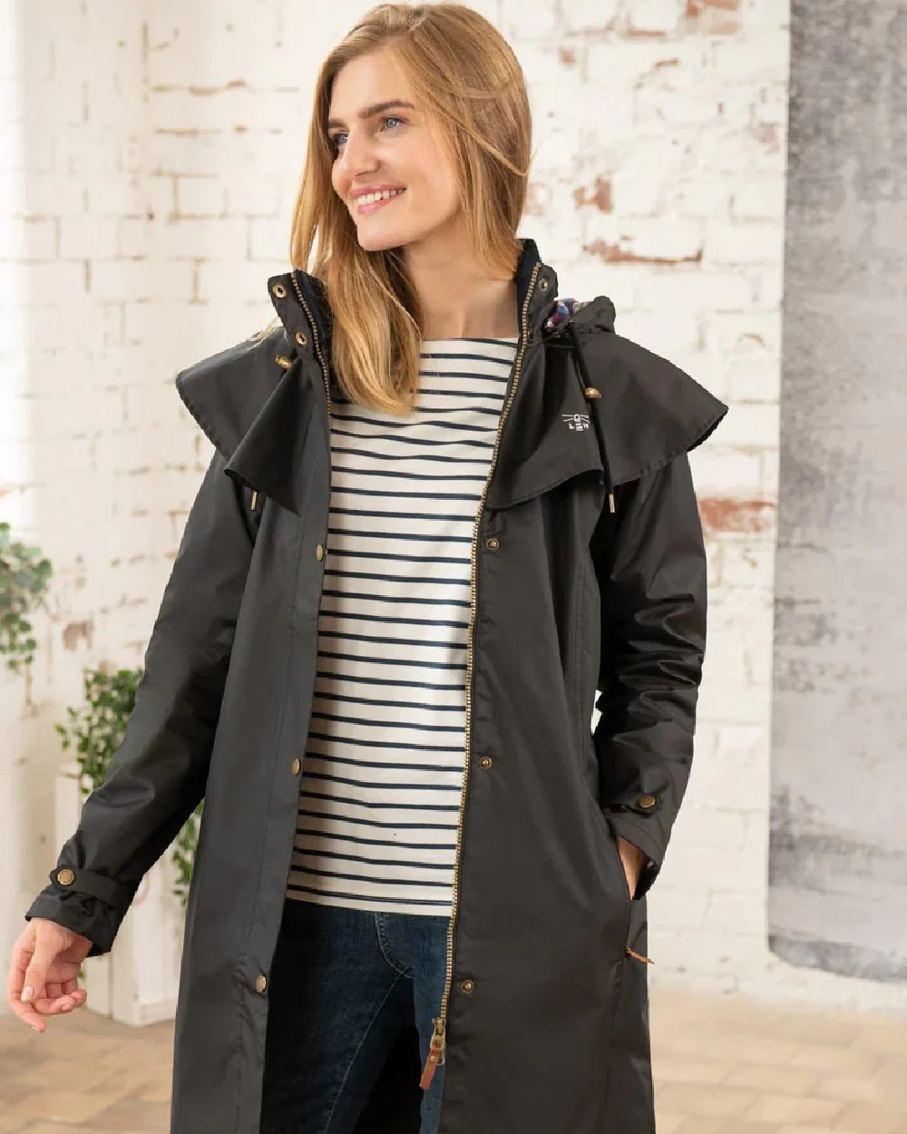 Lighthouse Outrider 3/4 Length Ladies Waterproof Raincoat - Image 36