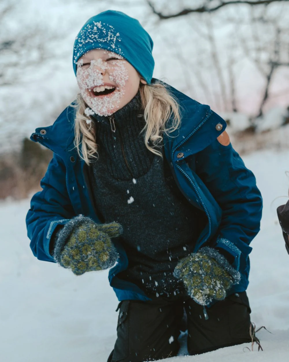Pinewood Childrens Finnveden Hybrid Jacket - Image 2