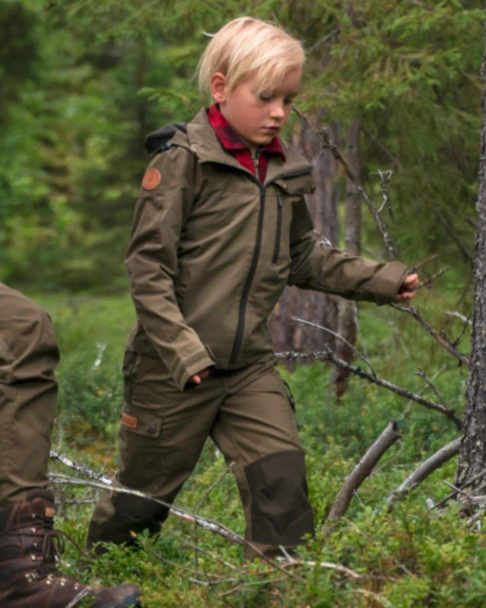 Pinewood Childrens Finnveden Hybrid Jacket - Image 9