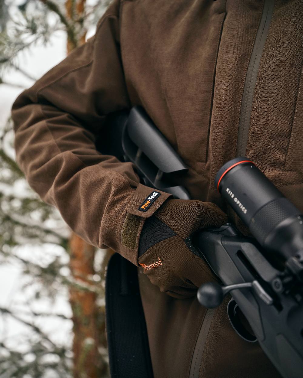 Pinewood Hunters Neoprene Gloves - Image 4