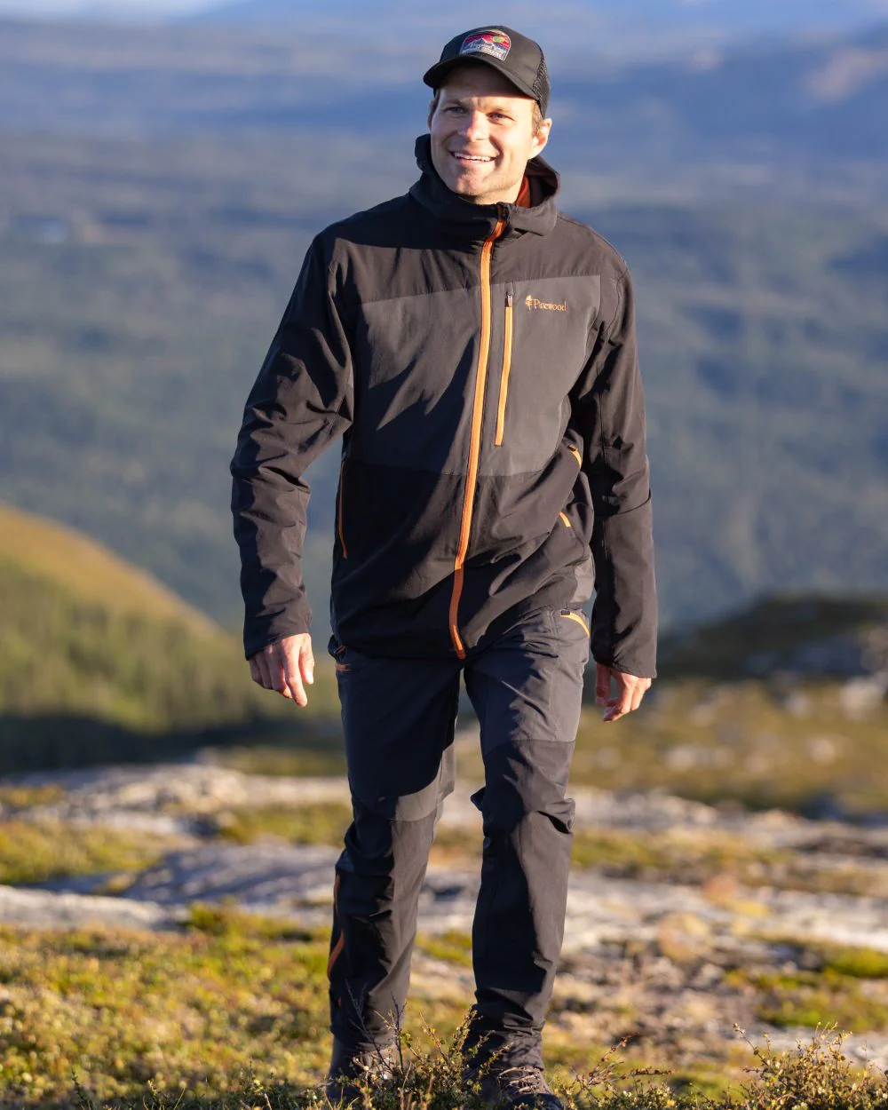Pinewood Mens Abisko Light Stretch Jacket - Image 33