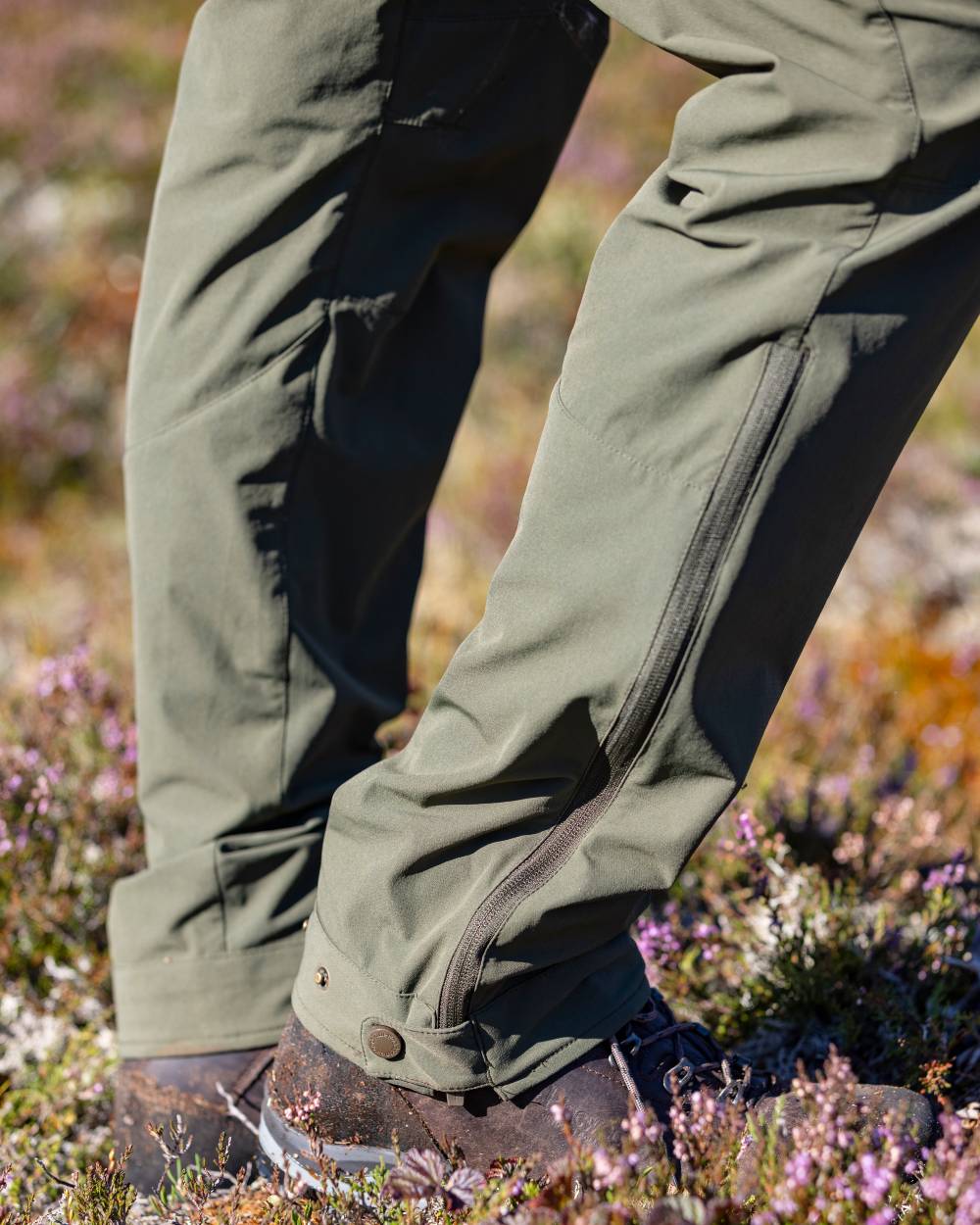 Pinewood Mens Abisko Light Stretch Trousers - Image 20