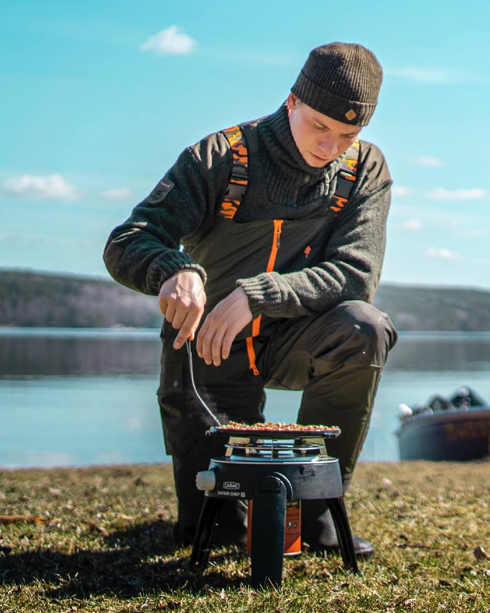 Pinewood Mens Bolmen Fishing Bib Trousers - Image 9