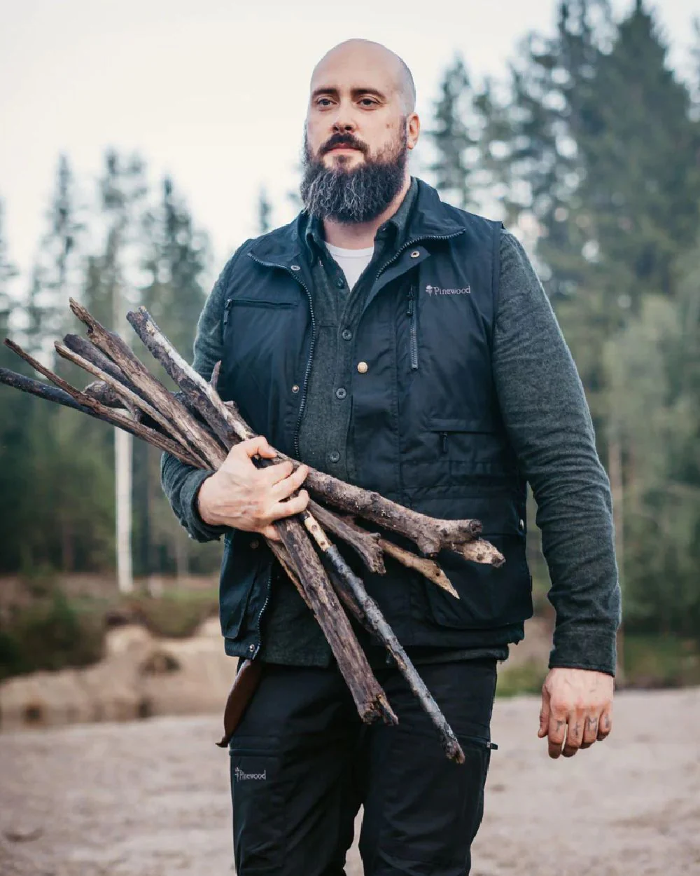 Pinewood Mens Tiveden Vest - Image 4