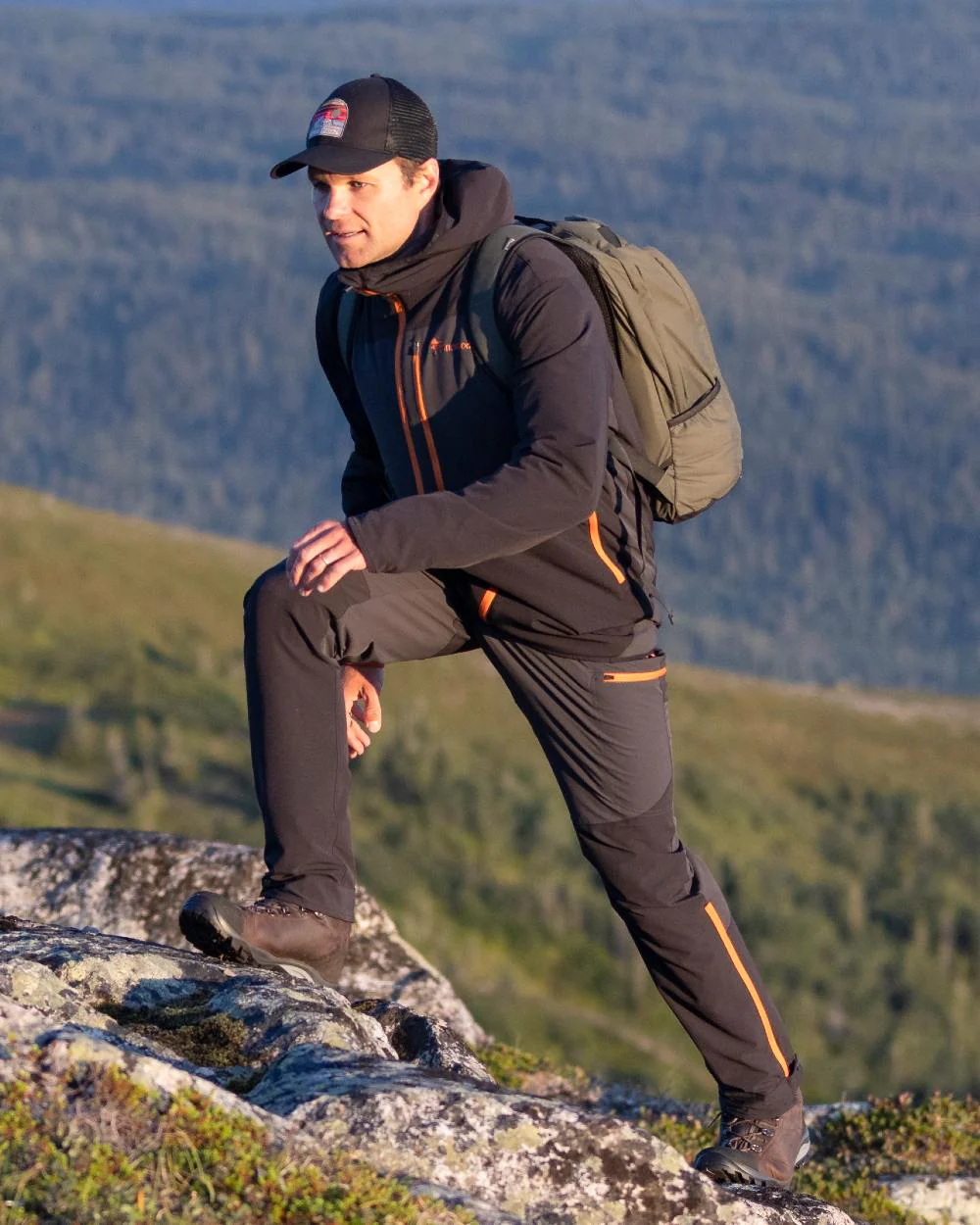 Pinewood Mesh Cap - Image 3