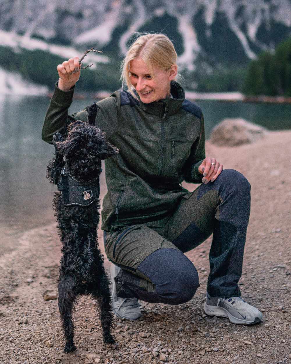 Pinewood Womens Abisko Adventure Trousers - Image 4