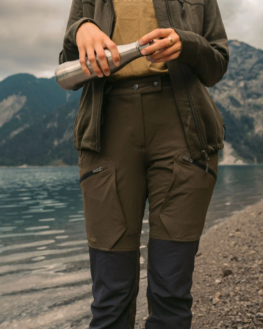 Pinewood Womens Abisko Adventure Trousers - Image 8