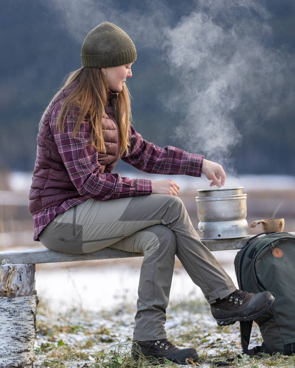 Pinewood Womens Abisko Insulation Vest - Image 19