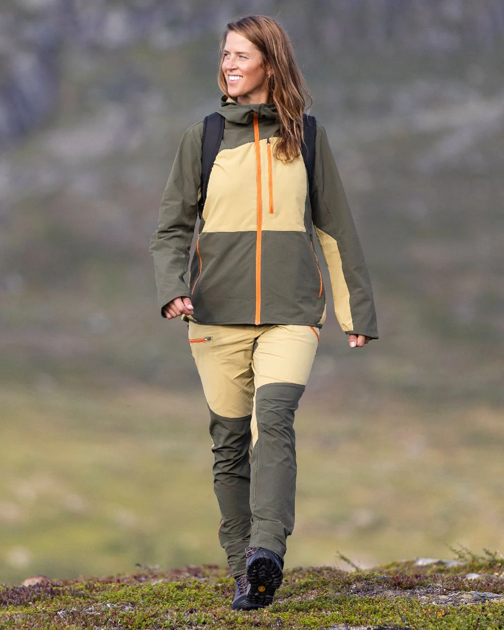 Pinewood Womens Abisko Light Stretch Jacket - Image 13