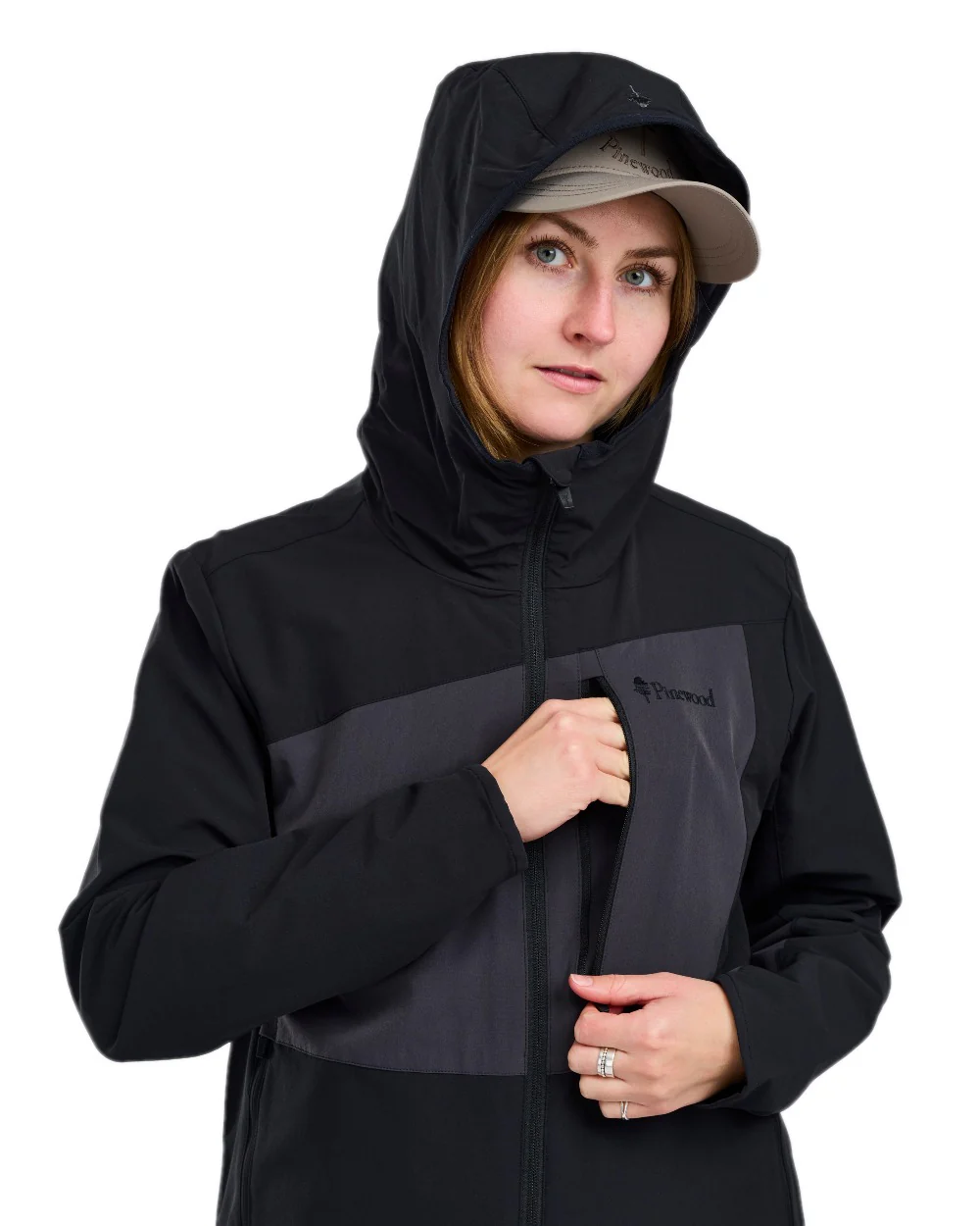 Pinewood Womens Abisko Light Stretch Jacket - Image 6