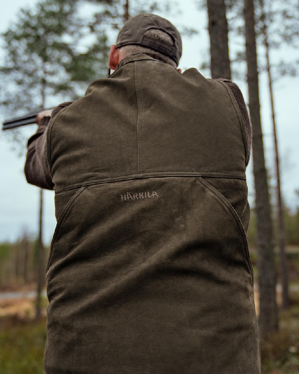 Harkila Pro Hunter Leather Waistcoat - Image 10