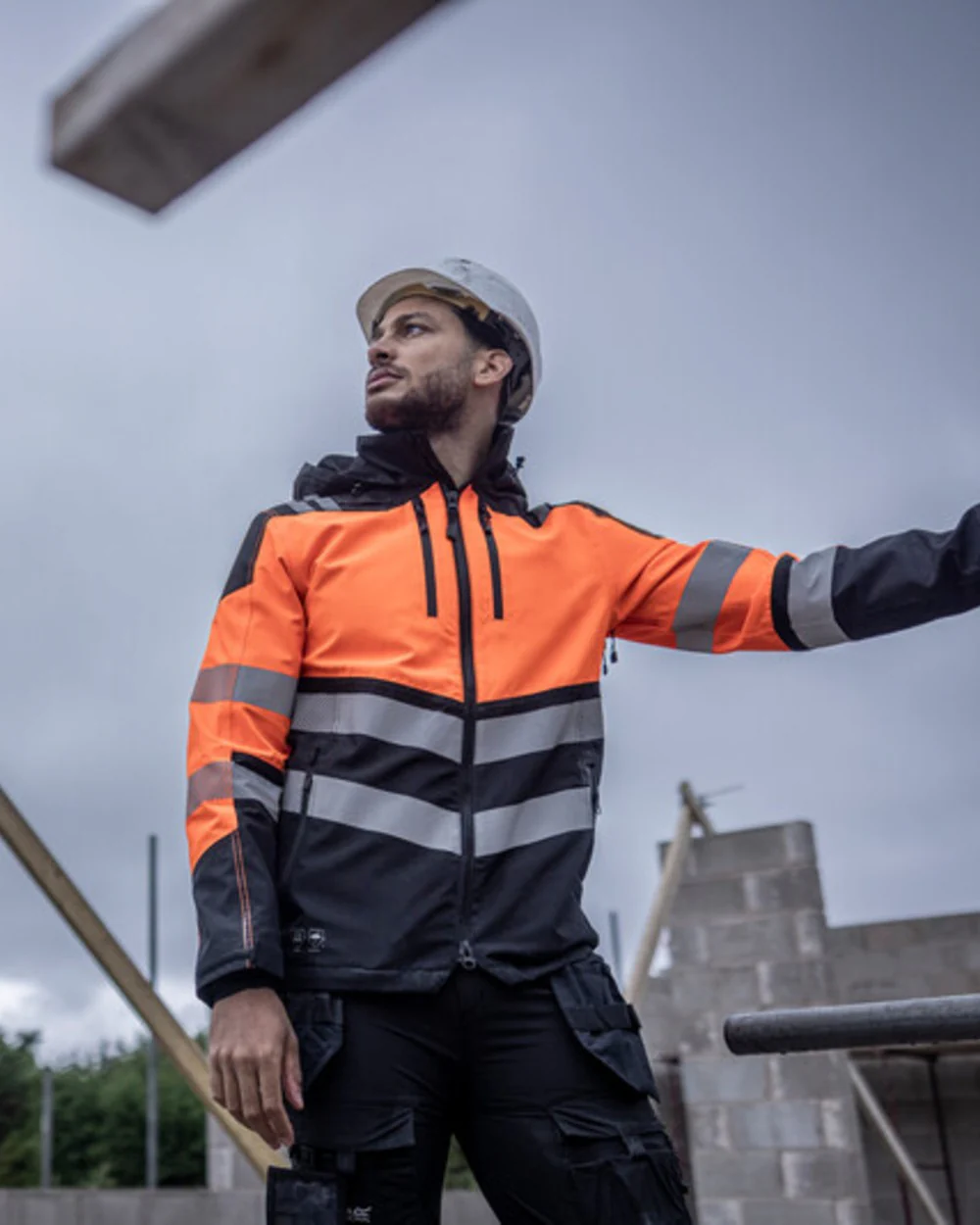 Regatta Professional Mens Hi-Vis X-Pro Waterproof Shell Jacket Class 2 - Image 11