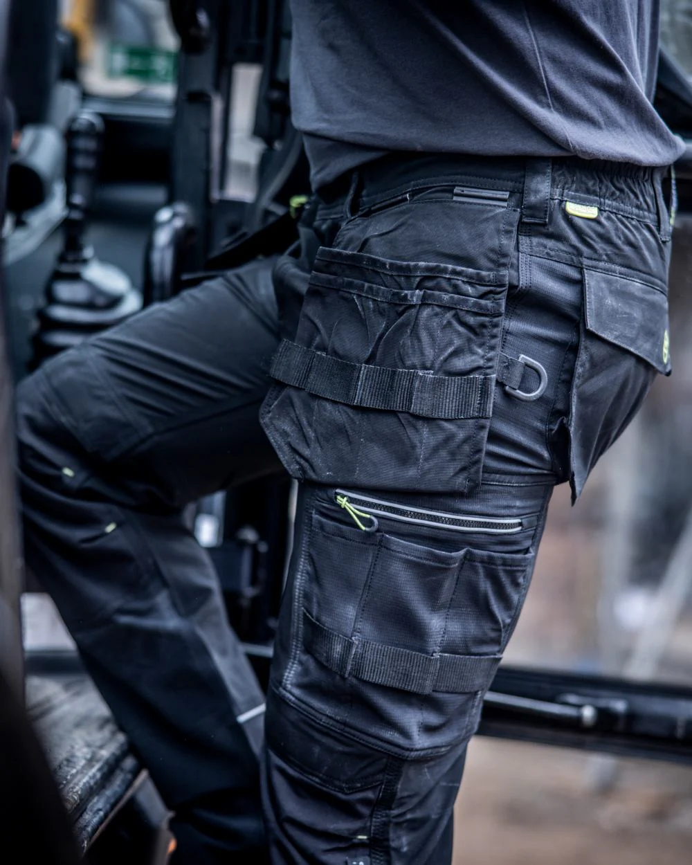Regatta Professional Mens Infiltrate Holster Trousers - Image 3