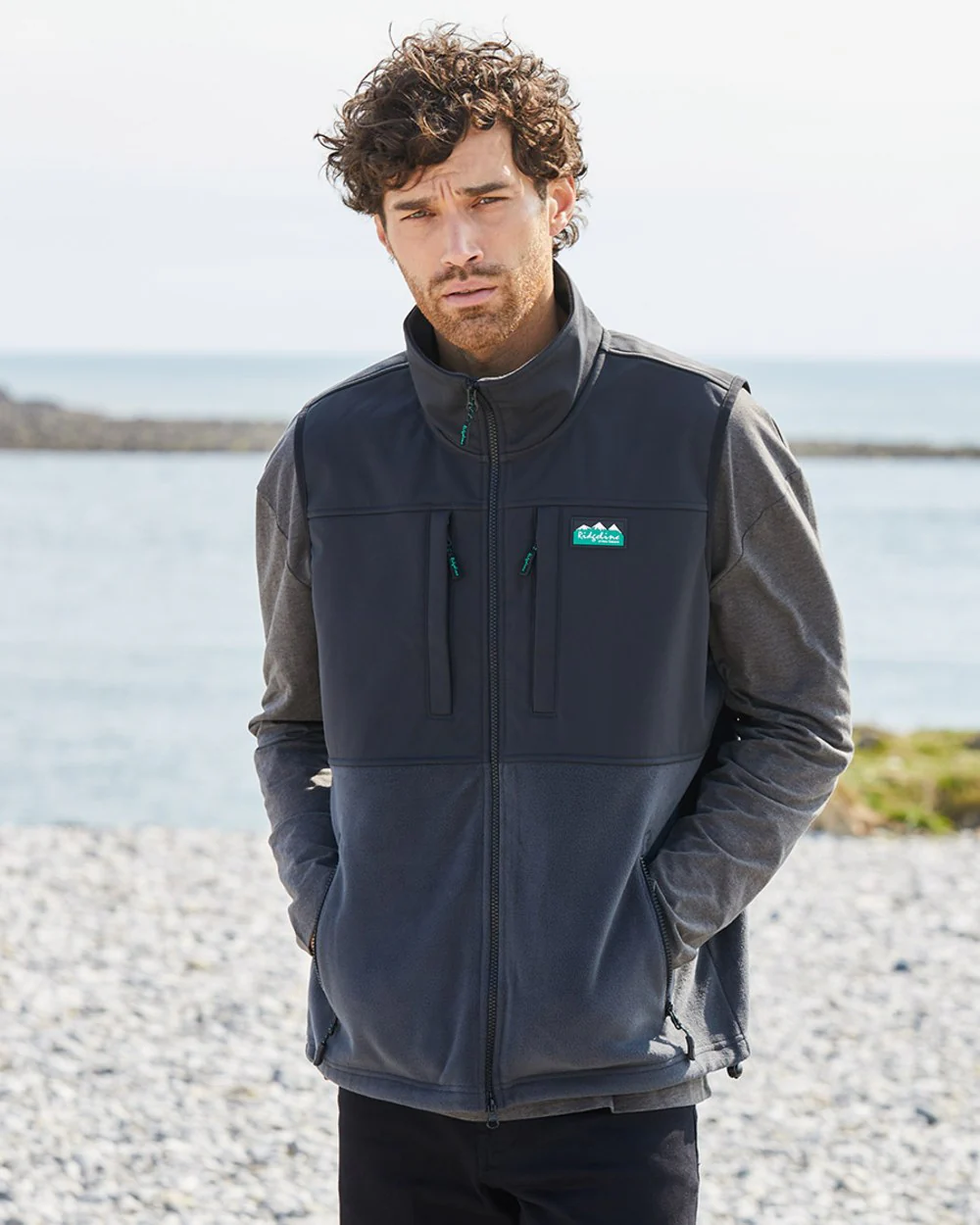 Ridgeline Hybrid Fleece Gilet - Image 4