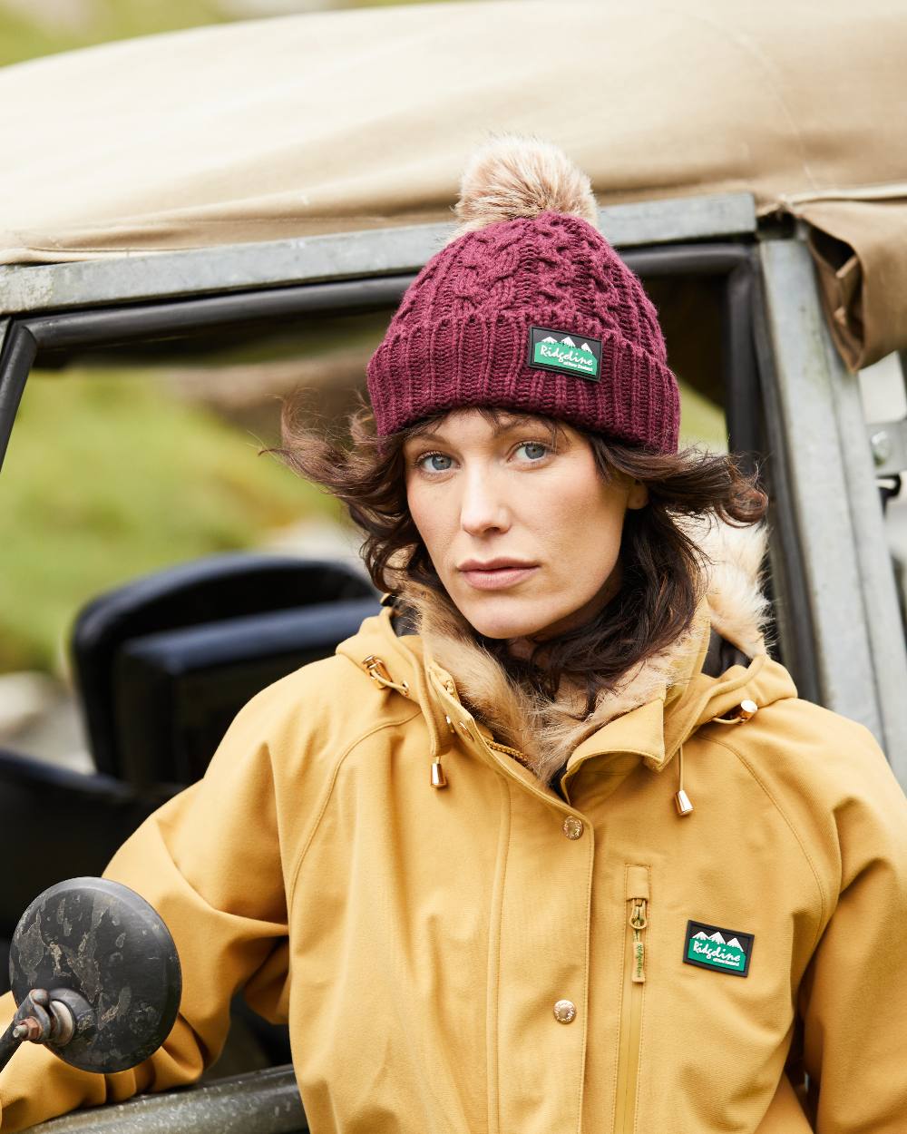 Ridgeline Nordic Fleck Bobble Hat - Image 34