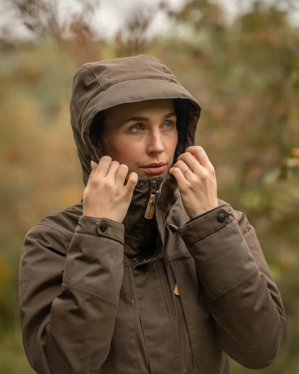 Rovince Womens Ergoline Jacket - Image 3