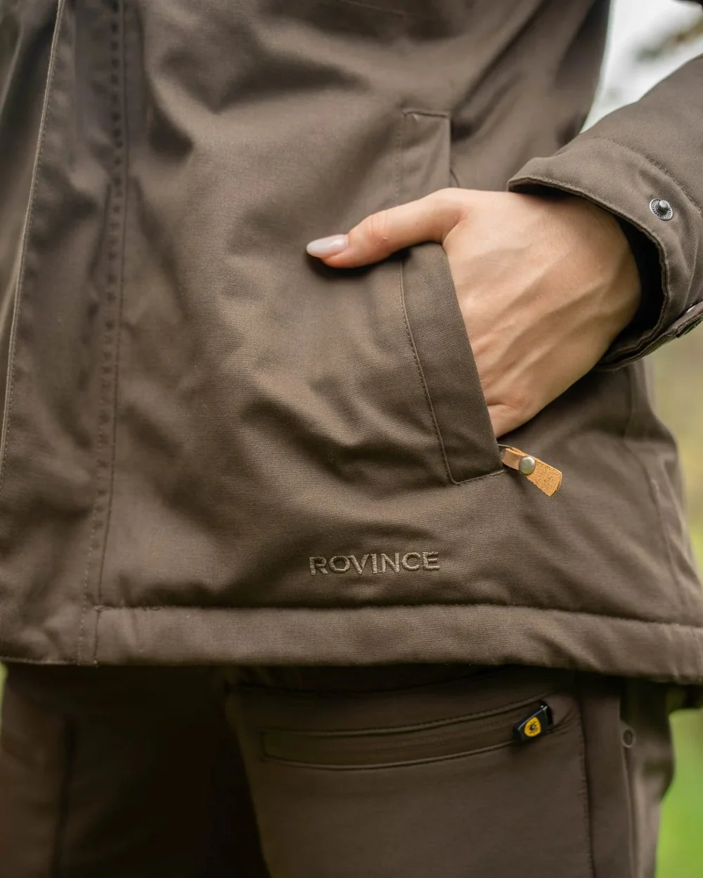 Rovince Womens Ergoline Jacket - Image 4