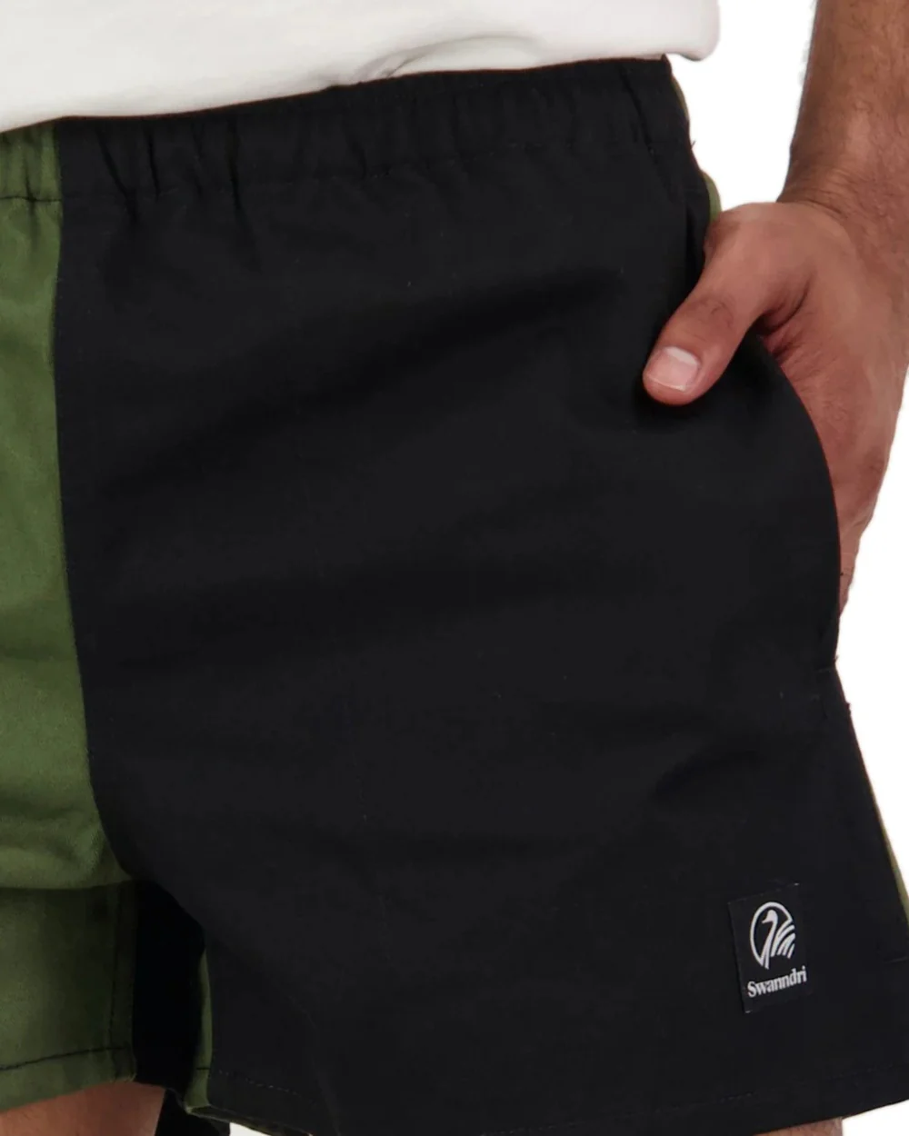 Swanndri Mens Chequered Rugby Shorts - Image 11