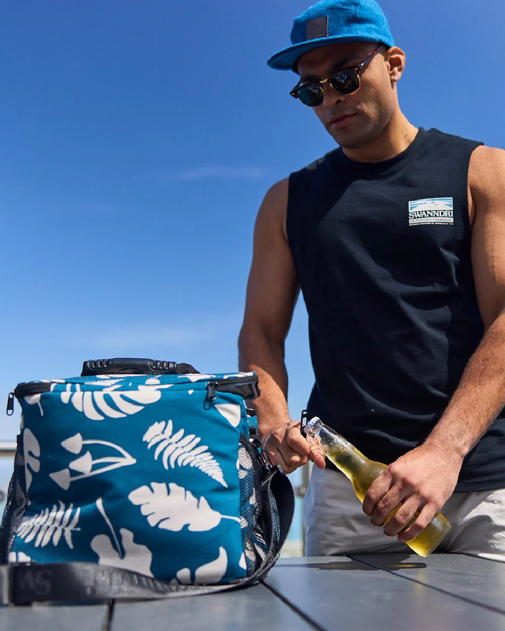 Swanndri Mens Lindis Printed Tank - Image 4
