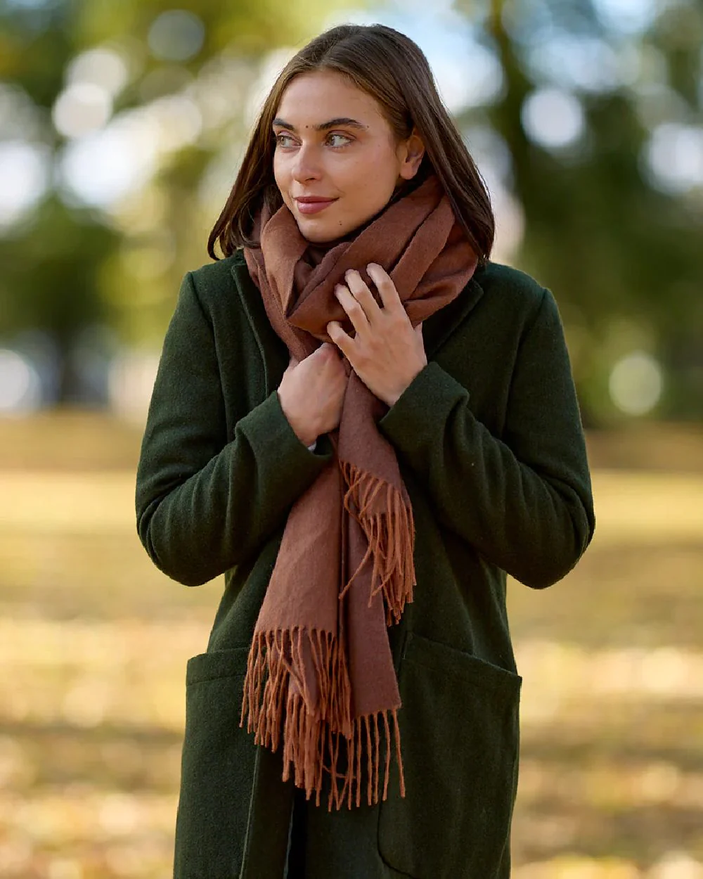 Swanndri Womens Wide Scarf - Image 5