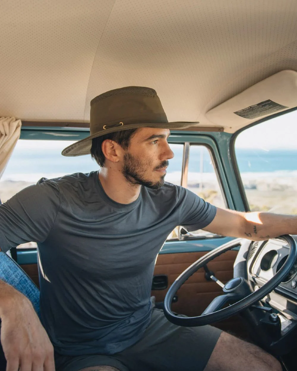 Tilley Airflo Broad Brim Sun Hat - Image 21