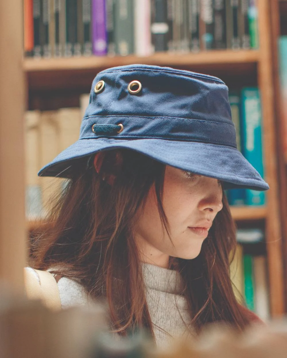 Tilley Iconic T1 Bucket Hat - Image 15