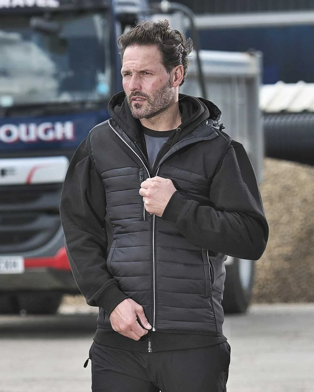 TuffStuff Howden Hooded Bodywarmer - Image 4