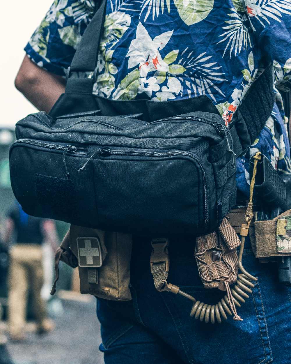 Viper VX Buckle Up Sling Pack - Image 2
