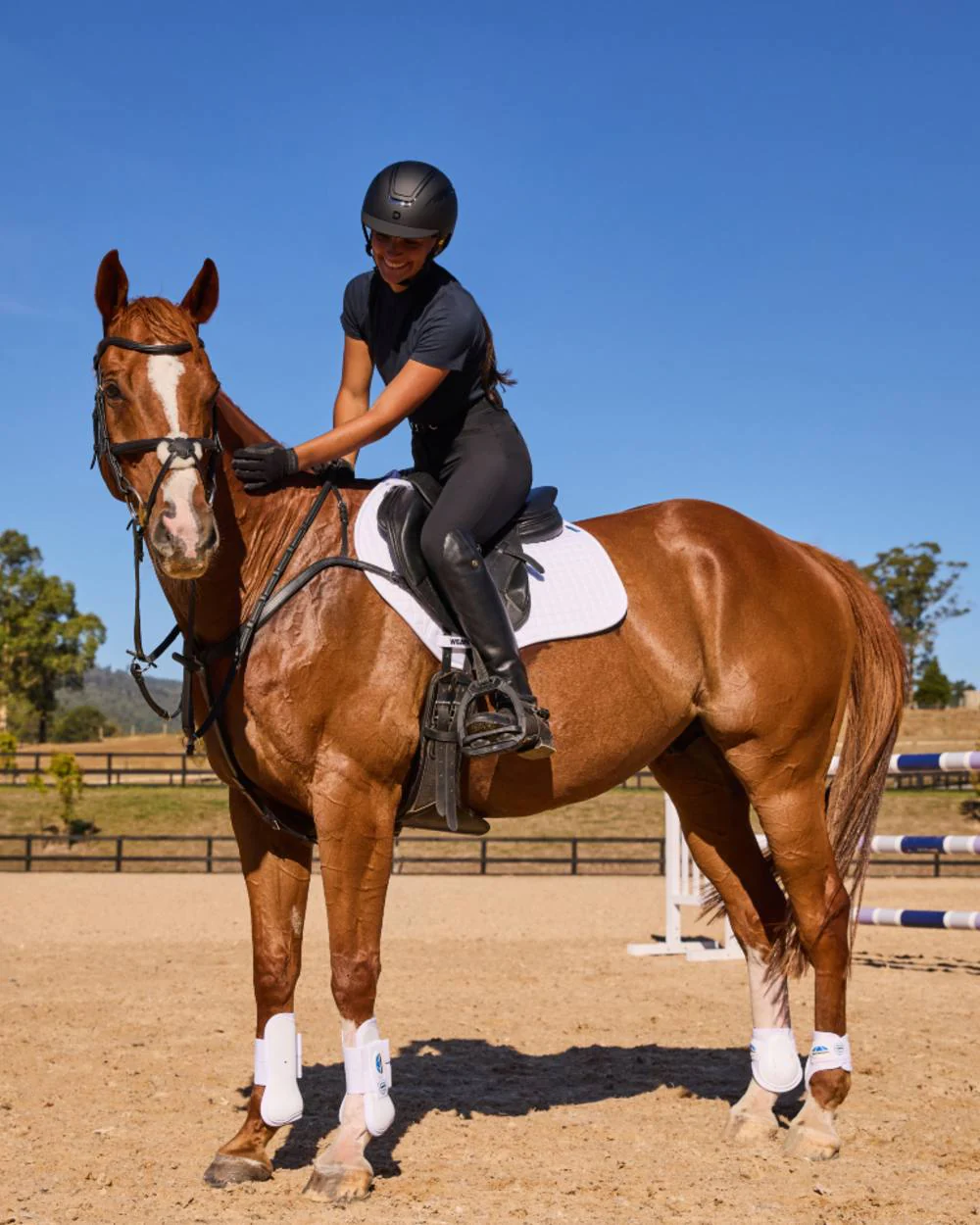 WeatherBeeta Prime Air-Tec Jump Shaped Saddle Pad - Image 100