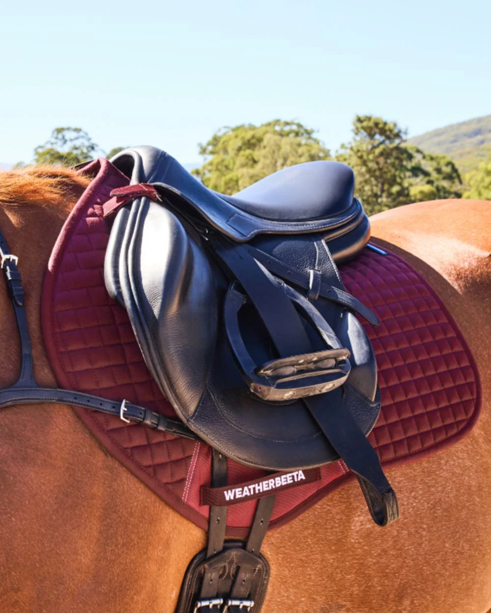 WeatherBeeta Prime Air-Tec Jump Shaped Saddle Pad - Image 2
