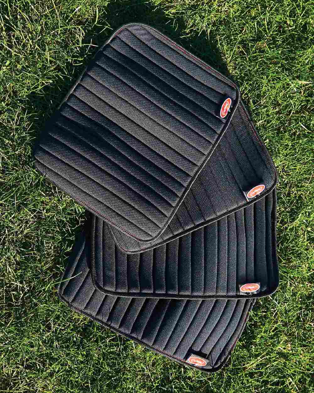 WeatherBeeta Therapy-Tec Channel Quilt Leg Pads 4 Pack - Image 2