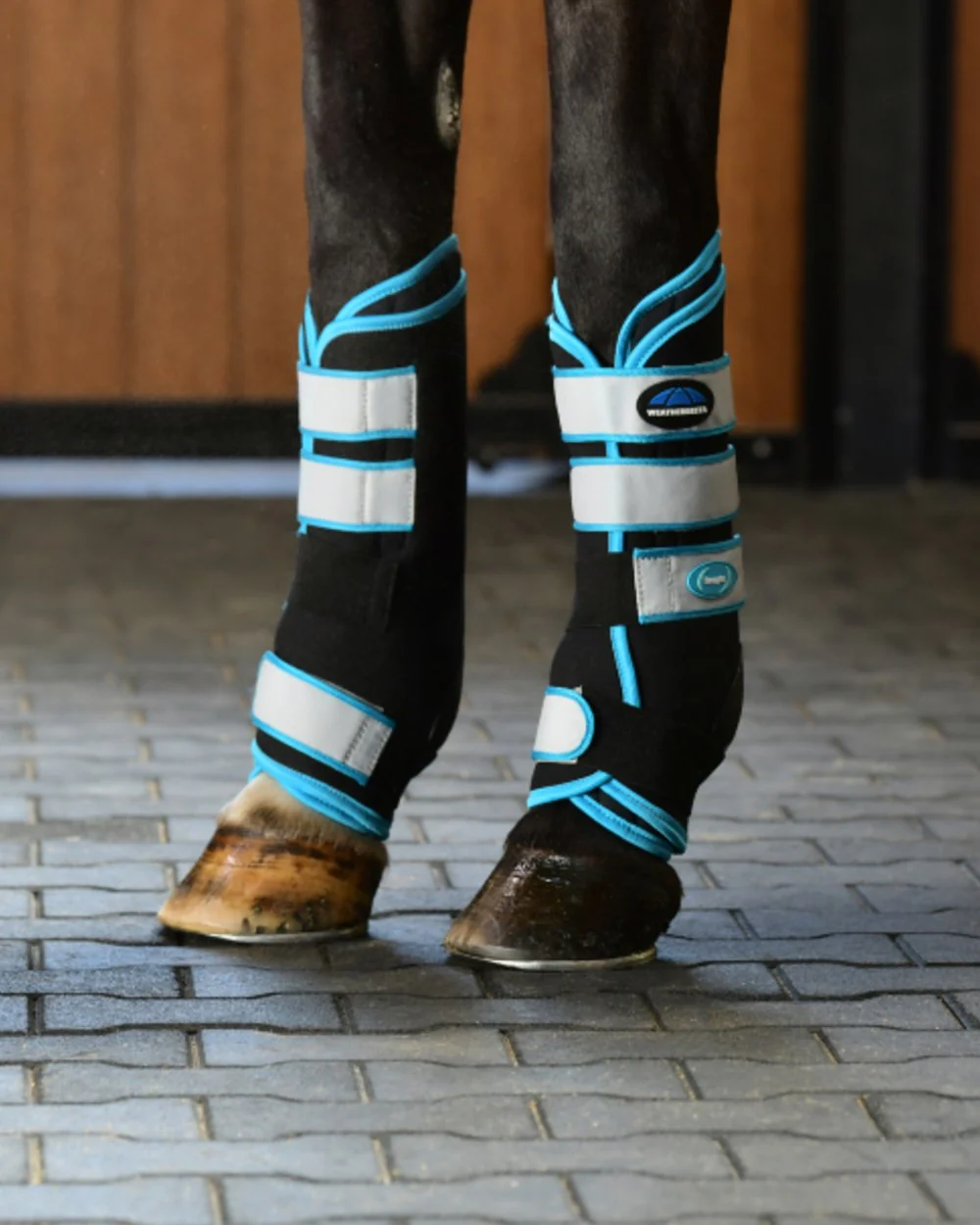 WeatherBeeta Therapy-Tec Stable Boot Wraps - Image 4