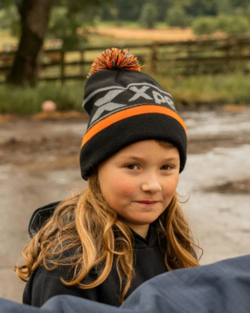 Xpert Childrens Pom Pom Beanies - Image 2