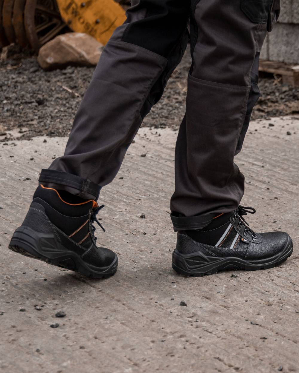 Xpert Mens Force Safety Contract Boots - Image 2