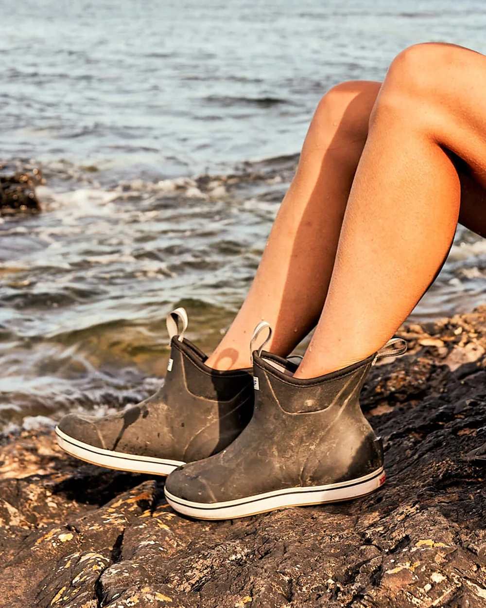 Xtratuf Womens 6" Ankle Deck Boots - Image 2